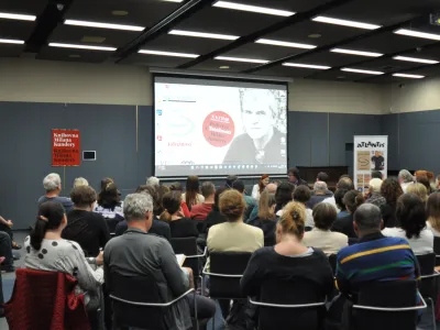 Podvečer s Totožností