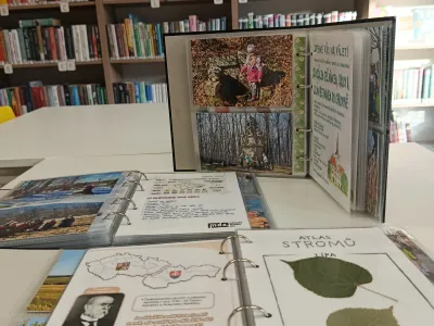 Turistické zápisníky v knihovně