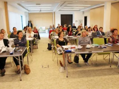 Účastníci Mezinárodní konference Komunitní knihovna Účastníci Mezinárodní konference Komunitní knihovna