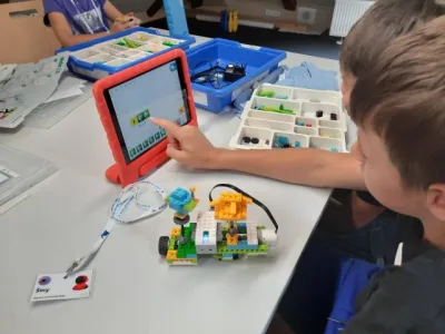 Lego robotika v Centru technického vzdělávání Půda Lego robotika v Centru technického vzdělávání Půda