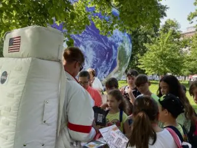 DeCENTní slavnost – 100 let MZK  DeCENTní slavnost – 100 let MZK