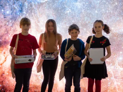 Slavnostní vyhlášení výsledků soutěže v Hvězdárně a planetáriu Brno Slavnostní vyhlášení výsledků soutěže v Hvězdárně a planetáriu Brno