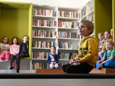 Obecní knihovna Kostelní Lhota - interiér