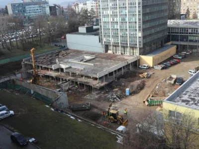 Průběh rekonstrukce a výstavby depozitáře H1 Průběh rekonstrukce a výstavby depozitáře H1