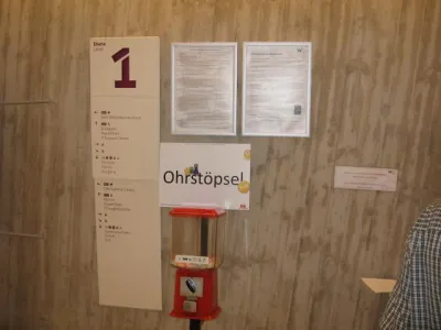 Automat na špunty do uší Automat na špunty do uší