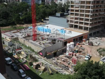 Průběh rekonstrukce a výstavby depozitáře H1 Průběh rekonstrukce a výstavby depozitáře H1