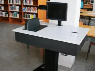 Samoobslužný výpůjční automat