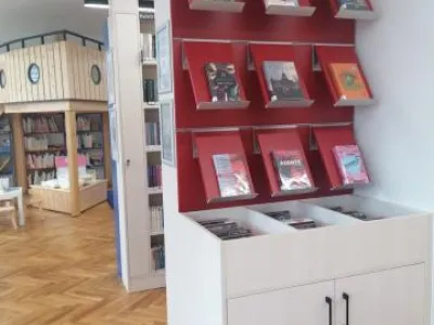 Knihovna městyse Choltice Knihovna městyse Choltice