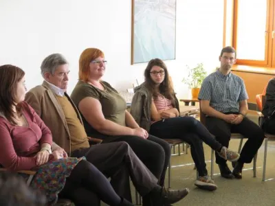 Akce Duhové čtení - promluva doc. Kubíčka (druhý zleva)