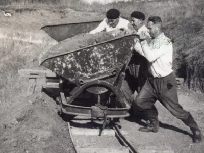 Juliánská pískovna, Otmar Kučera vpravo