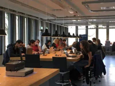 V knihovně technické univerzity DTU v dánském Lyngby, foto: Klára Rösslerová V knihovně technické univerzity DTU v dánském Lyngby, foto: Klára Rösslerová