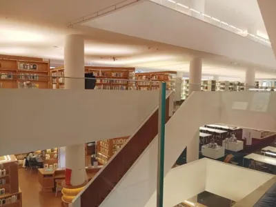 OBA Oosterdok - interiér knihovny