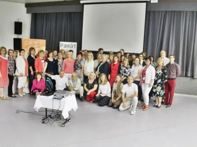 Společná fotografie účastníků konference Společná fotografie účastníků konference