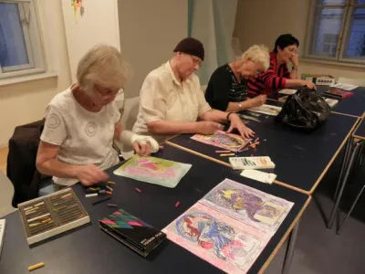 Dílna pro seniory a nevidomé, foto: archiv MG