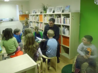 Noc s Andersenem v knihovně Ráječko Noc s Andersenem v knihovně Ráječko