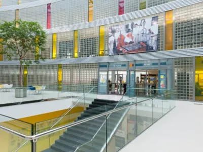 Knihovna Univerzity Tomáše Bati ve Zlíně - vstup