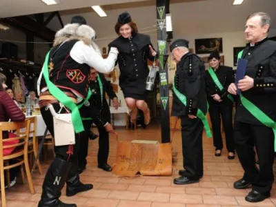 Společenský večer