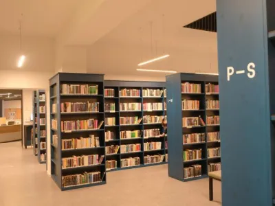 Stará budova: dospělé oddělení - beletrie