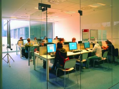 Knihovna univerzitního kampusu MU, foto: Lubomír Čech Knihovna univerzitního kampusu MU, foto: Lubomír Čech