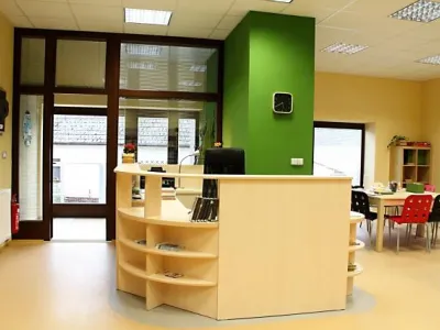 Výpujční pult a vstupní prostory Výpujční pult a vstupní prostory