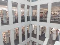 Universitätsbibliothek Nürnberg.interiéry knihovny