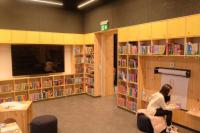 Přístavba: dětské oddělení - oddělitelná místnost pro děti 8-12 let, možnost kreslení, projekční TV